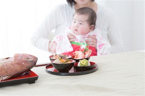 百日祝い（お食い初め）の席順はどう決める？ルールや配慮すべきポイント｜こども写真館スタジオアリス｜写真スタジオ・フォトスタジオ