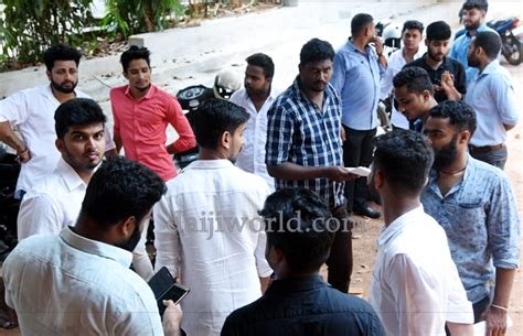 Mangaluru After Youth Congress Leaders Nsui Members Resign Over Ticket Denial To Mithun Rai