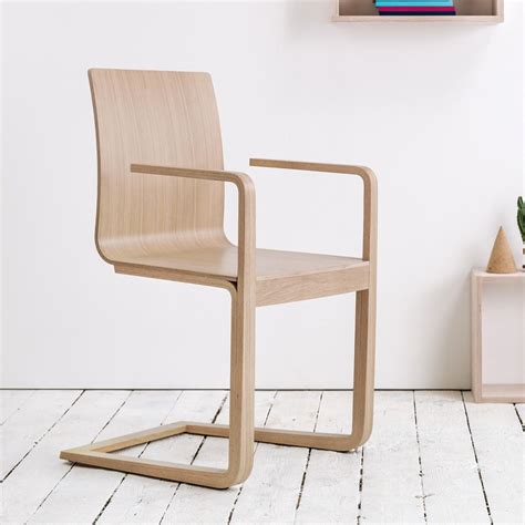 Mojo Chaise Ton Avec Accoudoirs En Bois Avec Assise En Bois