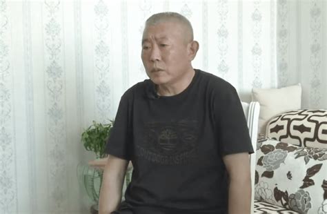 61岁大姐，对62岁大哥一见钟情，主动要求相亲，大姐：梦里全是他