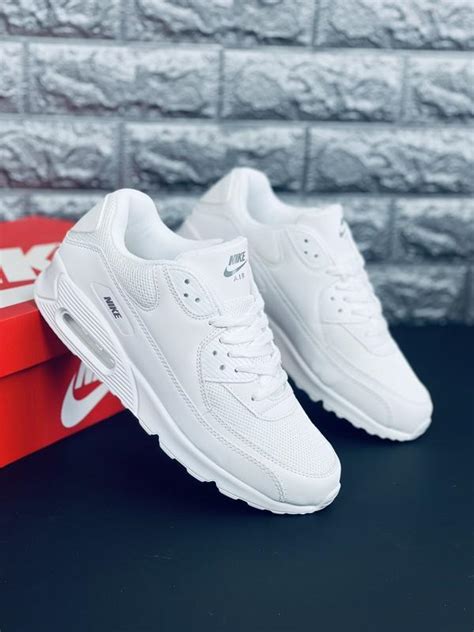 Кроссовки nike air max 90 женские стильные найк аир макс белые — цена ...