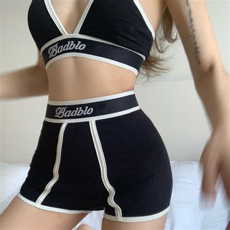 Set Bikini Đồ Bơi Đi Biển Quần Đùi Phối Viền Chữ Trắng Sexy Quyến Rũ