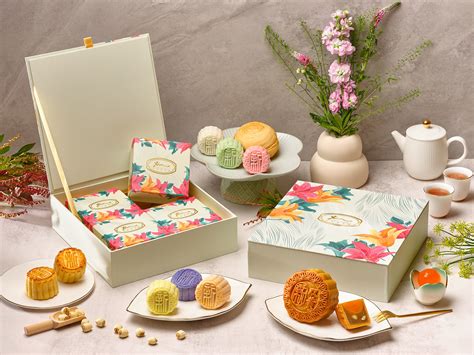 Singapore's Best Mooncakes for Mid Autumn Festival 2023! - Miss Tam Chiak