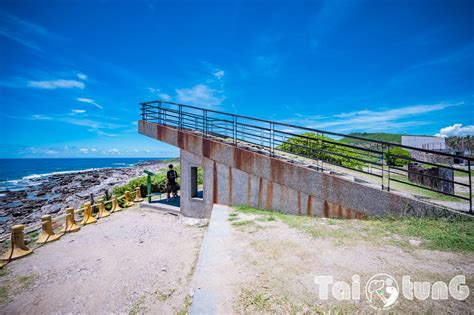 台東市區景點〡加路蘭遊憩區〡草原上的藝術 山景海景觸動人心 東海岸最具特色公車亭 旅人充電站 小野柳旁的藝文遊憩區 小菲親子玩樂生活