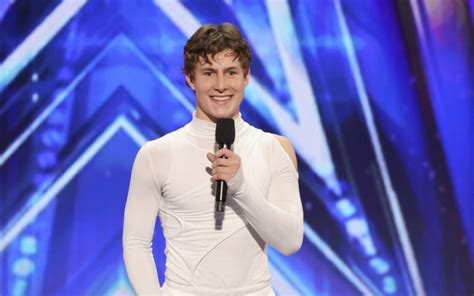 See The Agt Golden Buzzer Act That Won Over The Judges With Their