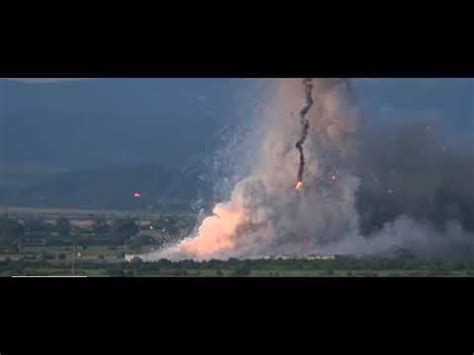 ИМАШЕ И ГОЛЯМ ВЗРИВ В СКЛАДА ЗА ФОЙЕРВЕРКИ КРАЙ ЕЛИН ПЕЛИН - YouTube