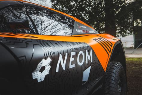 NEOM McLaren XE Reveals Livery For Season 4 News Extreme E The