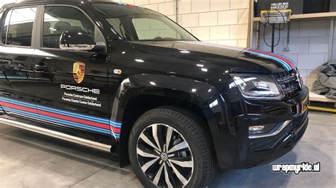 Martini Striping Volkswagen Amarok Wrapmyride