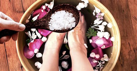 Best Diy Recipe For Foot Soak At Home