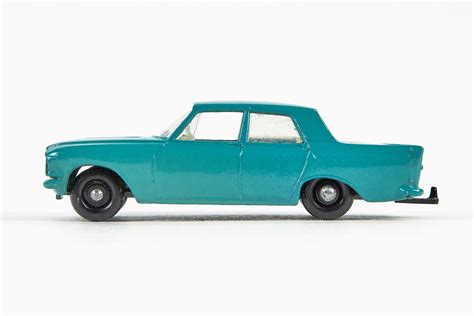 Matchbox 33 Ford Zephyr 6