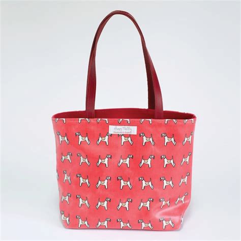Poppytreffrybestinshowoilcloth Totebagc2a385 1024x1024 Dog