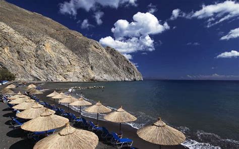 Perissa Beach | Santorini Car Rental