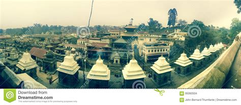 Templo De Pashupatinath Foto De Archivo Imagen De Valle