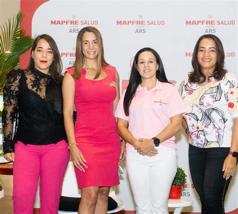 Realizan Jornada De Sensibilización Contra El Cáncer De Mama En Galería