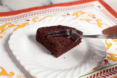 Guaranteed Tips for a Moist Cake | Bakepedia Tips