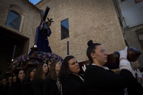 S Cheresse En Espagne Une Procession Organis E Pour Implorer Le