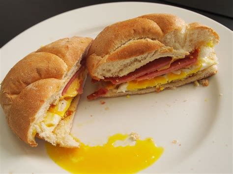 How To Make The Famous New Jersey Taylor Ham Sandwich Sandwich New