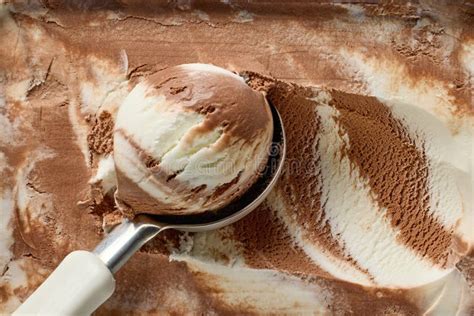 Vanilla And Chocolate Ice Cream Stock Image Image Of Cacao Ball