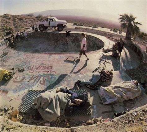 LA HISTORIA DE LA NUDE BOWL