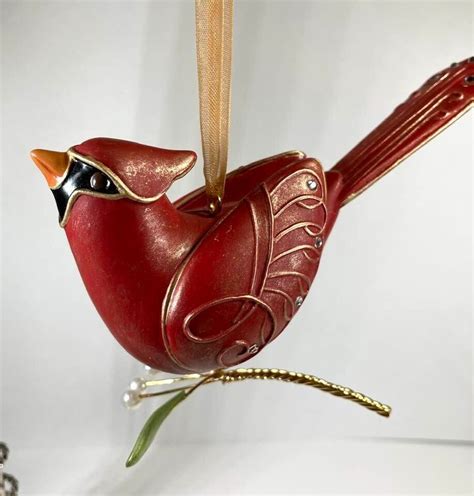 Hallmark Keepsake Beauty Of Birds Northern Cardinal Ornament