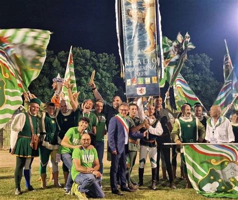 Faenza Il Rione Verde Con Il Cavaliere Diafaldi Ha Vinto Il Palio Del