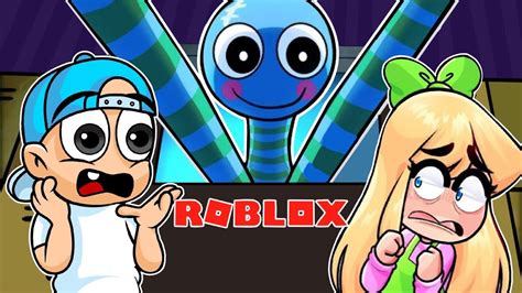 INTENTA ESCAPAR DE LA ESCUELADE MR WIGGLES EN ROBLOX CON BEBE