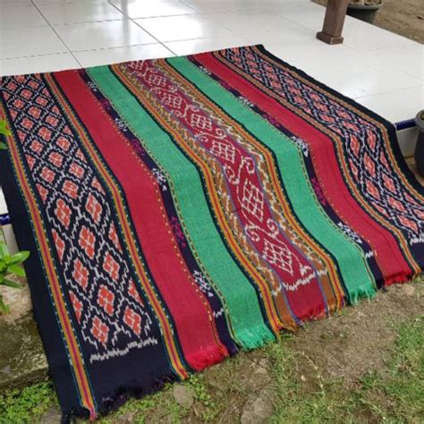 Jual Kain Tenun Blanket Ikat Nusantara Merah Hijau Promo Shopee Indonesia