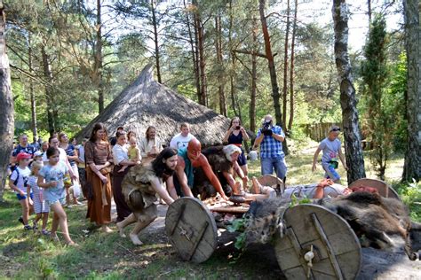 Dzieje Si Kalendarz Imprez Wi Tokrzyskie Artyku Y