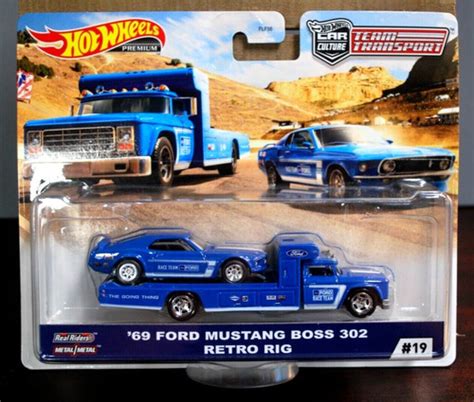 Hot Wheels Ford Mustang Boss Retro Rig Team Transport Frete grátis