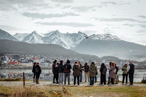 La Municipalidad De Ushuaia AcompaÑÓ A Estudiantes En La Recorrida Por