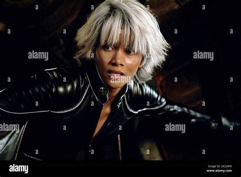 Halle Berry X Men The Last Stand X Men 3 2006 Stock Photo Alamy