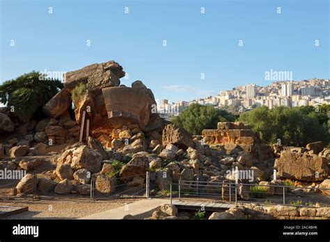 Ruins Of Temple Of Olympian Zeus Tempio Di Giove Olimpico In Valley