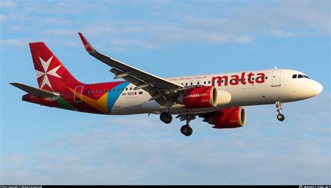 9H NEB Air Malta Airbus A320 251N Photo by Michał Furmańczak ID