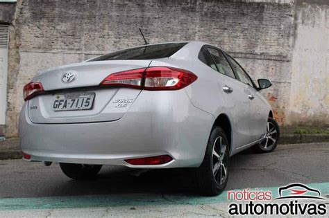 Avaliação Toyota Yaris Sedan Consumo bom nível de ruído ruim