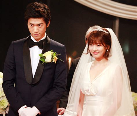 Simply 정소민 Jung So Min: [Photo Release] Jung So Min (정소민) and Sung Joon Finally Gets Married ...