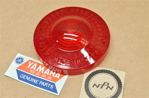 Nos Yamaha Dt250 Dt400 Rd350 Rd400 Tx650 Tx750 Xs1 Xs2 Xs650 Xs750 Xt500 Red Turn Signal Lens