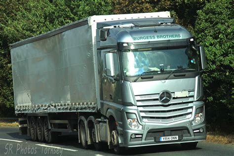 Mercedes Actros Burgess Brothers Yr Onn Stuart Rose Flickr