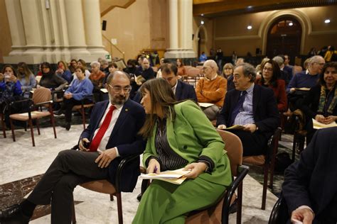 Fotos de Lambán y Repollés en la presentación de Sostenibilidad y