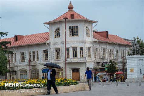 Mehr News Agency - Summer rainfall in Rasht