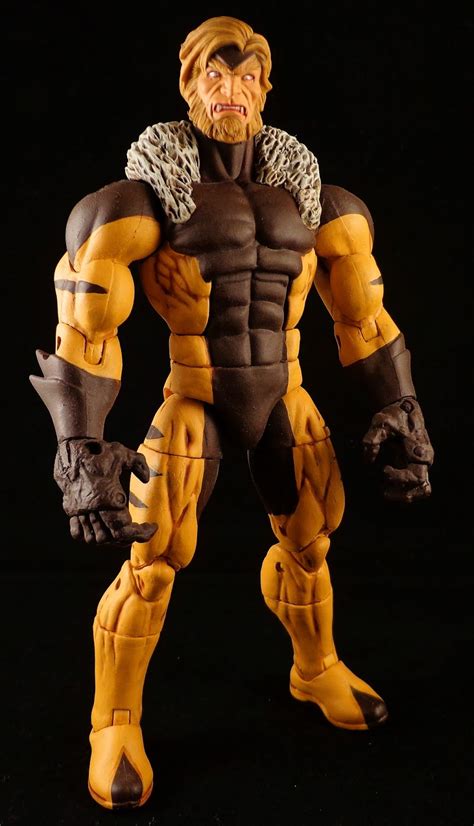 Stronox Custom Figures Marvel Legends Sabretooth