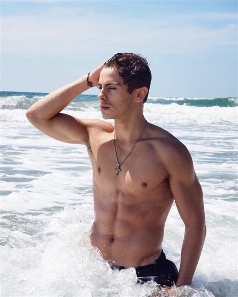 Alexis Superfan S Shirtless Male Celebs Jake T Austin Shirtless Beach