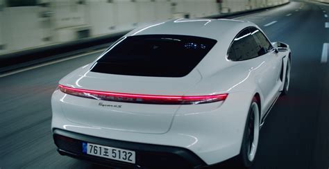 Porsche Markteinf Hrung Spektakul Re Taycan Premiere In Korea