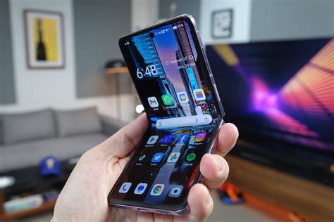 Oppo Find N2 Flip Review The Best Folding Screen On The Market