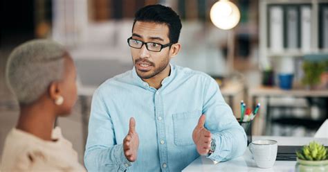 8 Phrases Only Egotistical People Use According To Psychology