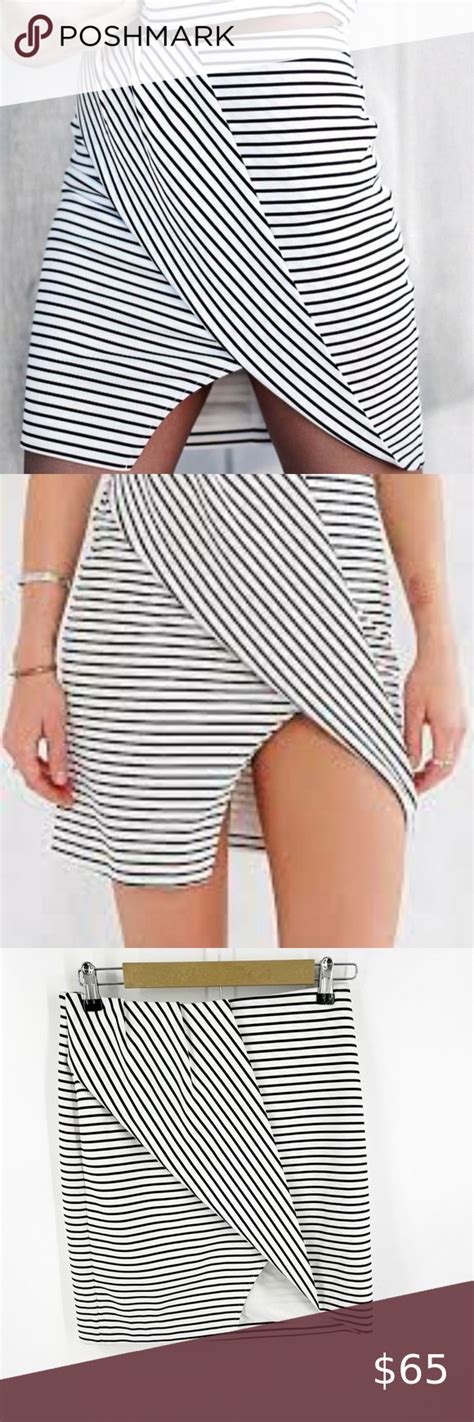 NWOT Finders Keepers Tightrope Skirt BLACK AND WHITE SIZE MEDIUM