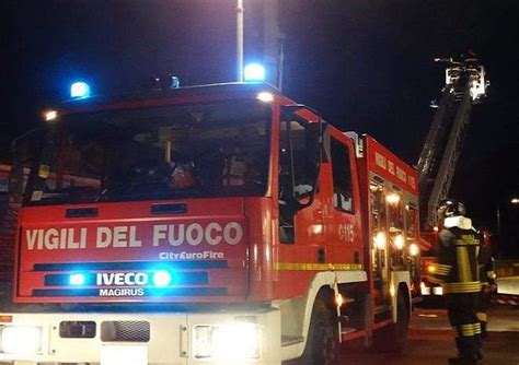 Principio Di Incendio Sul Bus Notturno Terzo Binario News