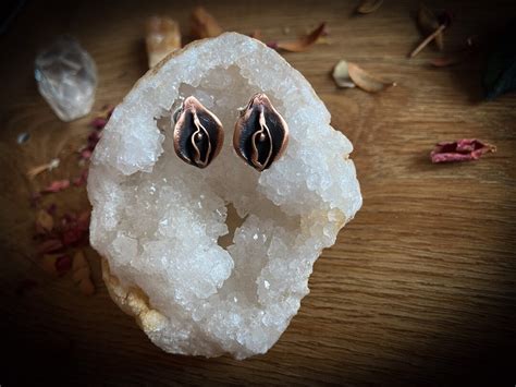 Yoni Copper Stud Earrings Sacred Vagina Earrings Vulva Etsy Uk