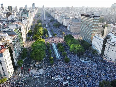 Euforia Y Lágrimas Por El Tercer Título Mundial De La Argentina Millones De Hinchas Festejaron