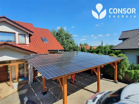 Wiata solarna 9 94kWp wiata fotowoltaiczna 28 modułów w Poznaniu