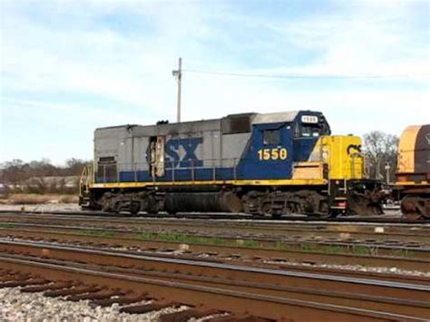 Csx Gp Idling In Decatur Al Youtube